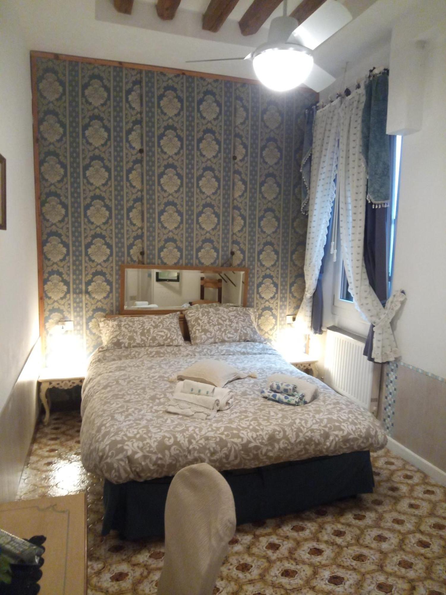 Biennale Bed & Breakfast Венеция Екстериор снимка